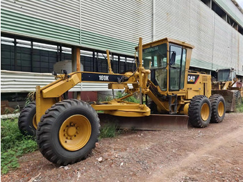 Zrovnávač CATERPILLAR 160K