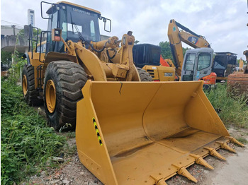 Kolesový nakladač CATERPILLAR 966H