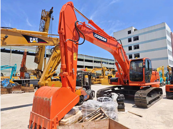 Pásové rýpadlo DOOSAN DX300LC-9C