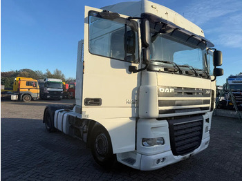 Ťahač DAF XF 105 460