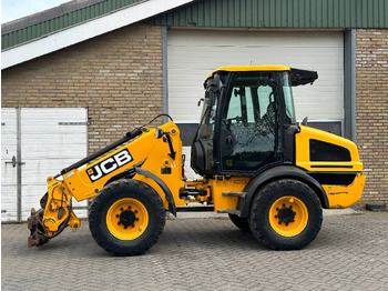 Teleskopický kolesový nakladač JCB TM220