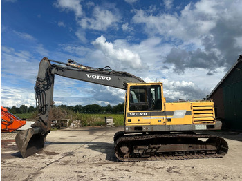 Pásové rýpadlo VOLVO EC200