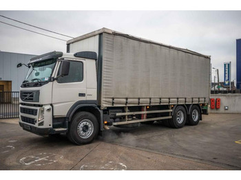 Plachtové nákladné vozidlo VOLVO FM 330
