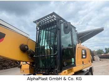Kolesové rýpadlo CATERPILLAR MH3024
