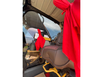 Pásové rýpadlo CAT 330GC: obrázok 2 Pásové rýpadlo CAT 330GC: obrázok 2