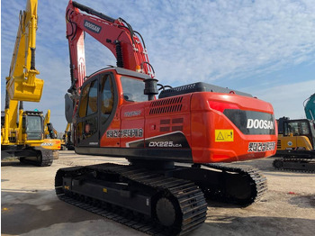 Pásové rýpadlo DOOSAN DX225LCA