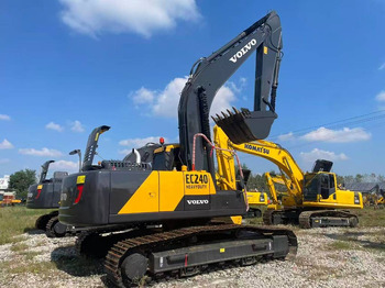 Pásové rýpadlo VOLVO EC240