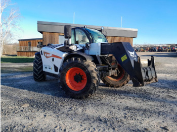 Teleskopický nakladač BOBCAT TL38.70HF