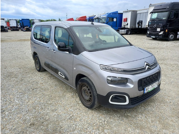 Automobil CITROËN