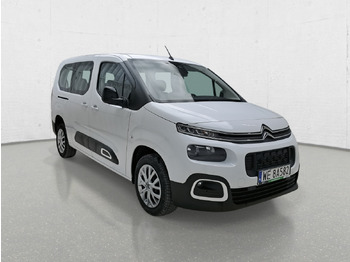 Automobil CITROËN