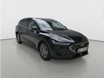 Automobil FORD