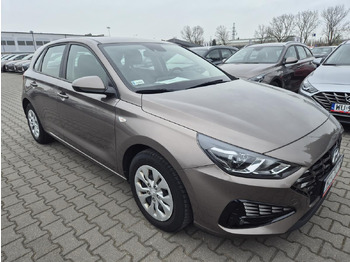 Hatchback HYUNDAI