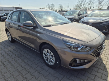 Hatchback HYUNDAI