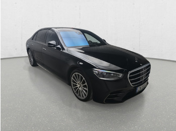 Sedan MERCEDES-BENZ
