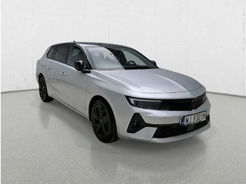 Automobil OPEL