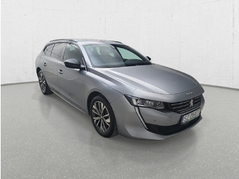 Automobil PEUGEOT