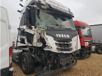 Ťahač IVECO S-WAY