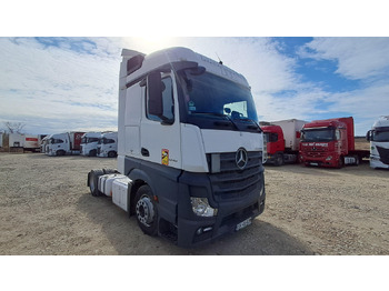 Ťahač MERCEDES-BENZ Actros 1845