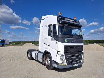 Ťahač VOLVO FH