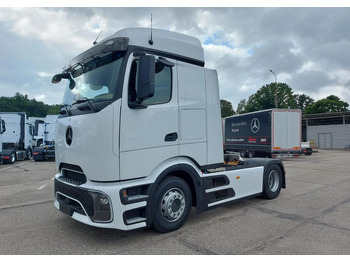 Ťahač MERCEDES-BENZ Actros 1836