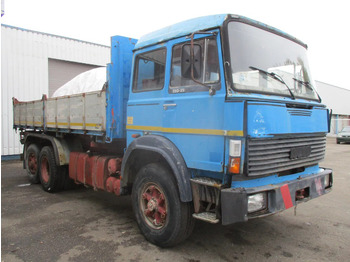 Sklápač Iveco Turbostar 190-30 , Manual , V8 , 3 way tipper , Spring suspension , 6x2: obrázok 4