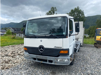 Podvozek s kabinou MERCEDES-BENZ Atego 815