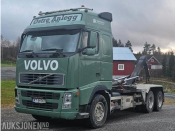 Hákový nosič kontajnerov VOLVO FH12