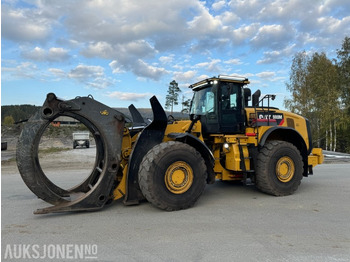 Kolesový nakladač CATERPILLAR 980M