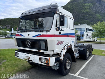 Ťahač MERCEDES-BENZ
