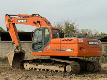Pásové rýpadlo DOOSAN DH150W