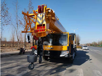 Autožeriav XCMG QY100K