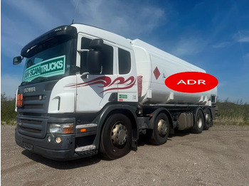 Cisternové vozidlo SCANIA P 380