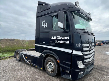 Ťahač Mercedes-Benz Actros 1843 Special Interior. Air / Air suspension. Euro 6: obrázok 2 Ťahač Mercedes-Benz Actros 1843 Special Interior. Air / Air suspension. Euro 6: obrázok 2