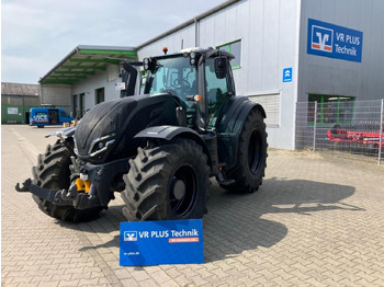 Traktor VALTRA T-series