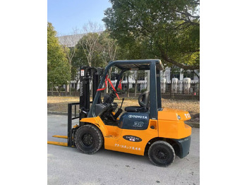 Dieselový vysokozdvižný vozík Toyota Made in Japan 7FD30 3ton 5ton 7FD50 for sale: obrázok 2