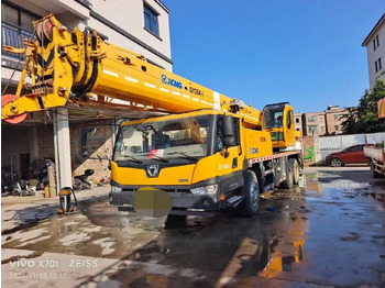 Autožeriav XCMG QY25K