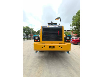 Kolesový nakladač CATERPILLAR 950H