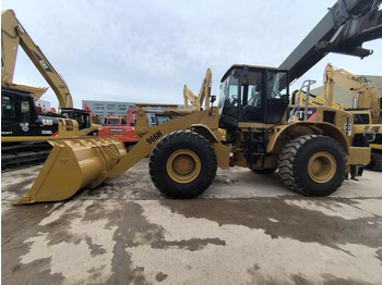 Kolesový nakladač CATERPILLAR 966H
