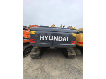 Pásové rýpadlo HYUNDAI