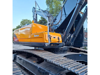 Kolesové rýpadlo HYUNDAI