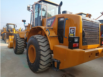 Kolesový nakladač CATERPILLAR 966H