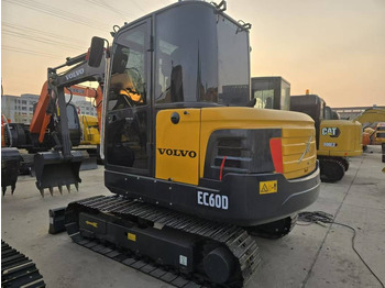 Pásové rýpadlo VOLVO EC60