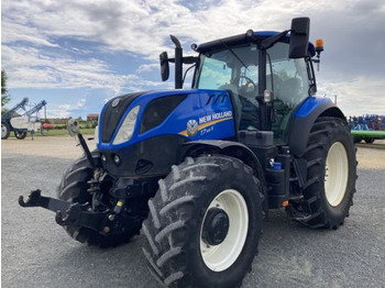 Traktor NEW HOLLAND T7