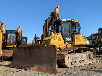 Buldozér KOMATSU D61