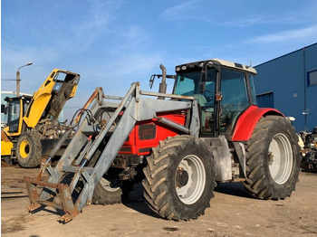 Traktor MASSEY FERGUSON