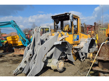 Kolesový nakladač VOLVO L110E