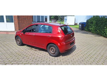 Automobil FIAT