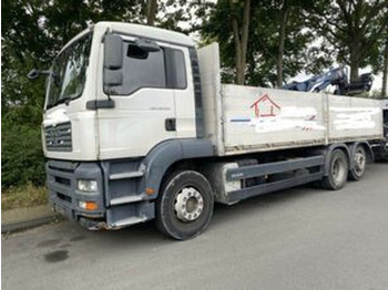 Valníkový/ Plošinový nákladný automobil MAN