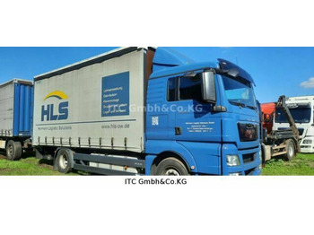Plachtové nákladné vozidlo MAN TGX 18.400