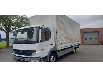 Plachtové nákladné vozidlo MERCEDES-BENZ